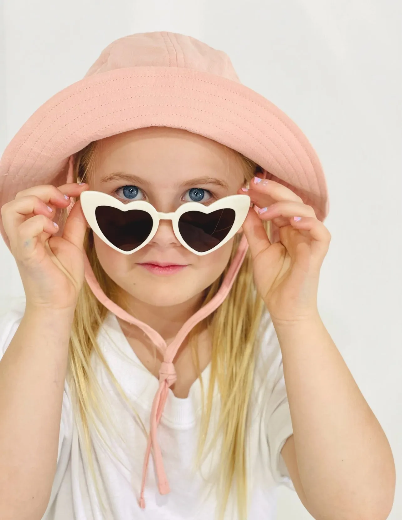 floppy hat | flamingo