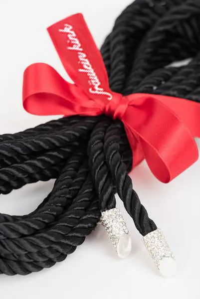 Kiss Bondage Set