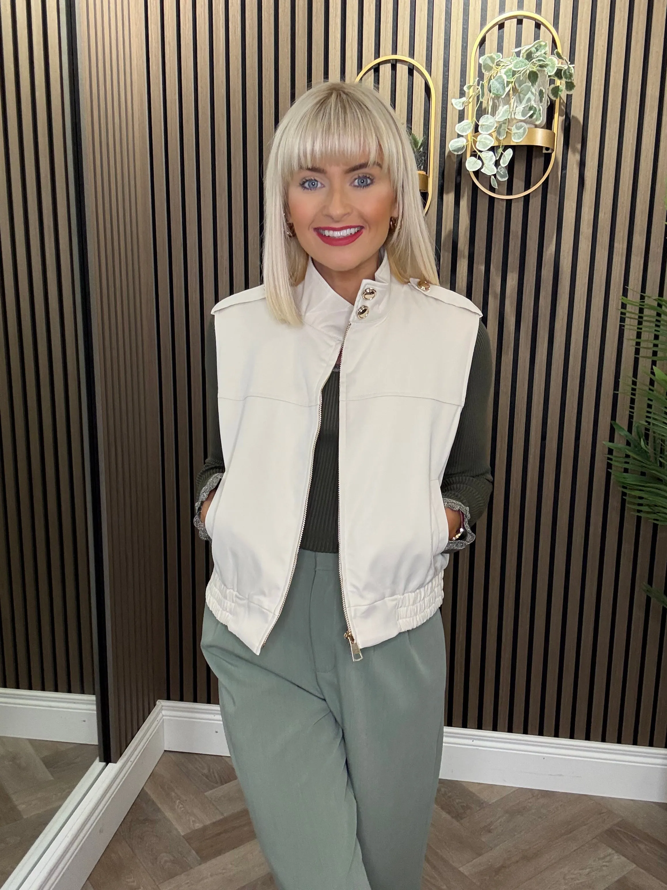Sophie Sleeveless Jacket Cream
