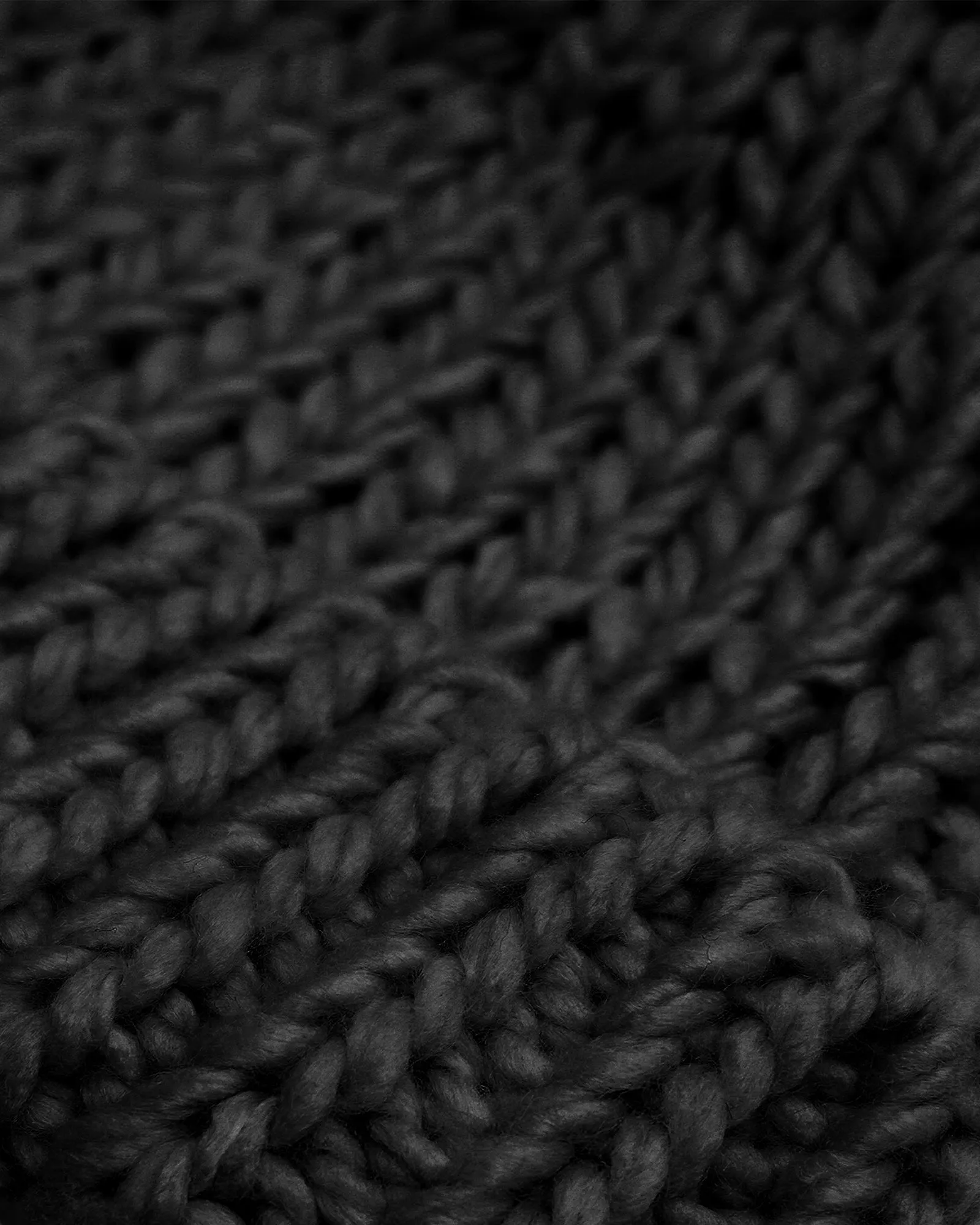 Winter's Kiss Beanie - Black
